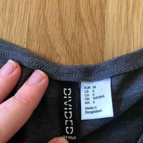 Divided Bodycon Striped Dress - Picture 3 of 3